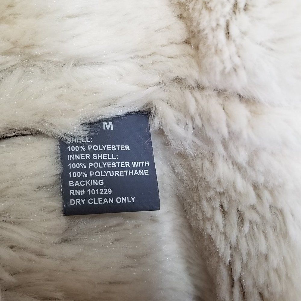 Ashley by 26 Internationa Faux Suede Shearling Vest Size M - Picture 4 of 5